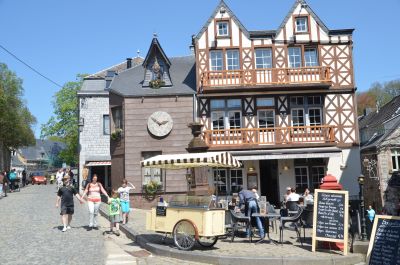 Im Rahmen einer Mehrtagesfahrt - Durbuy - die kleinste Stadt Europas  - - so rühmt sich das kleine Örtchen mitten in den Ardennen gelegen 